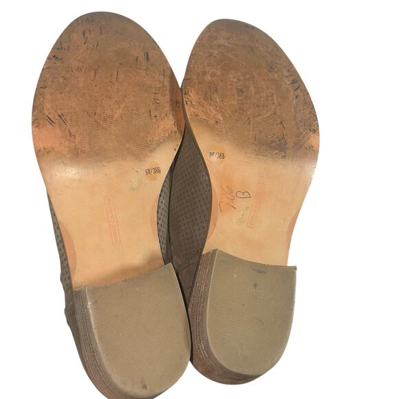 Vince Camuto Palmina Bootie Sz 8W Taupe Suede Cutout Low Heel Perforated Western - Picture 5 of 10